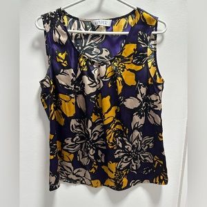 Kasper Sleeveless silky feel Top. Size Med. Casual or Formal wear Floral print